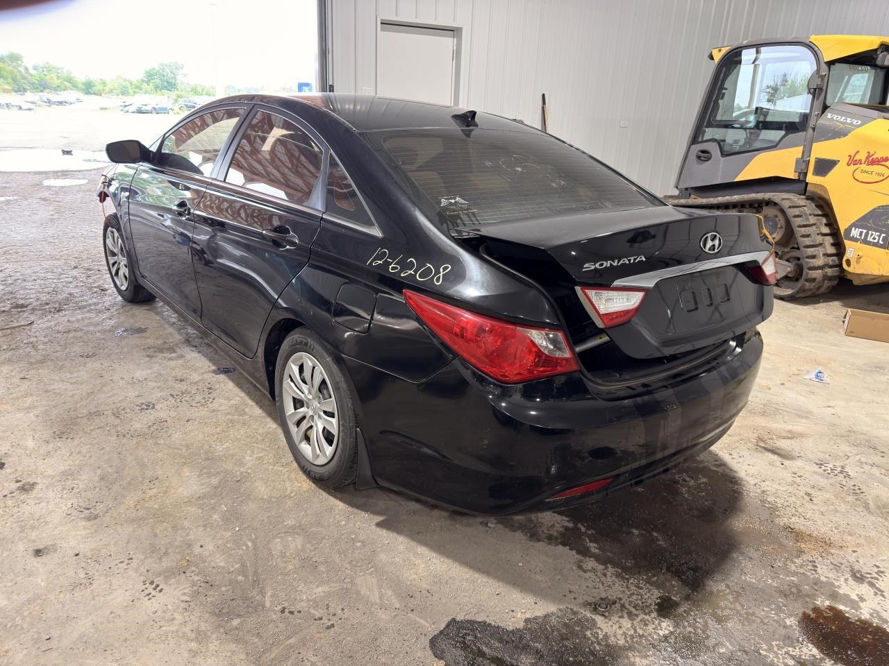https://f005.backblazeb2.com/file/img-partshotlines-com/Inventory/EX571/Vehicle/21282_03.jpg