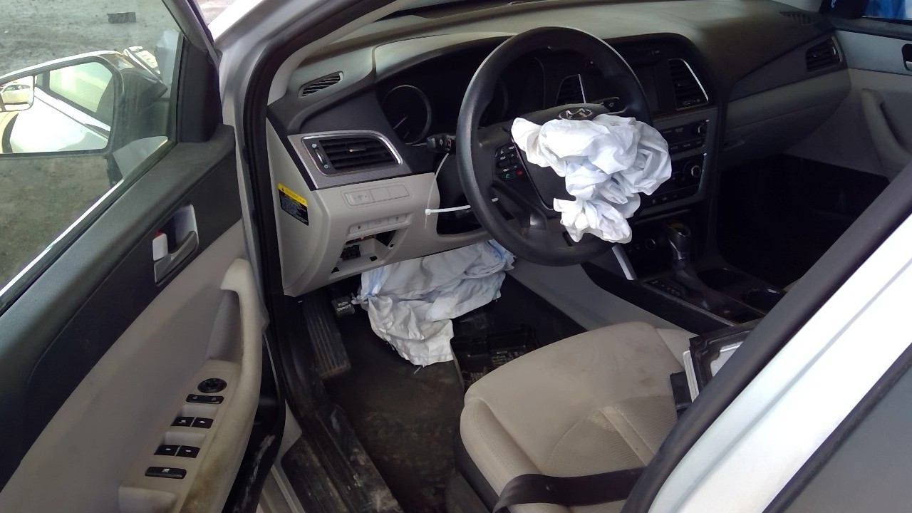 Vehicle/21311_09.jpg