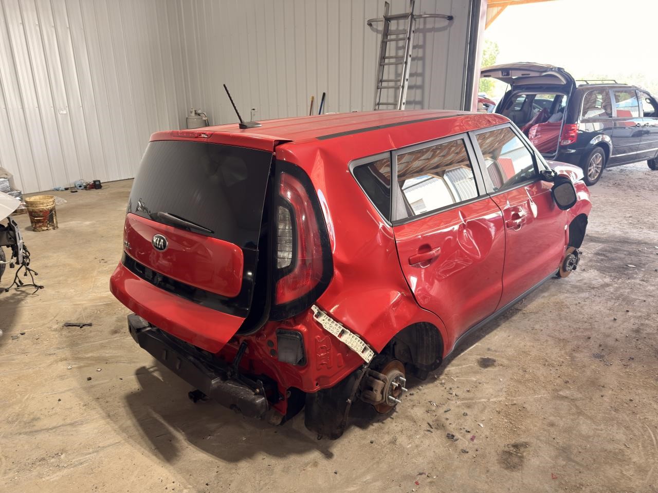 Vehicle/21322_07.jpg