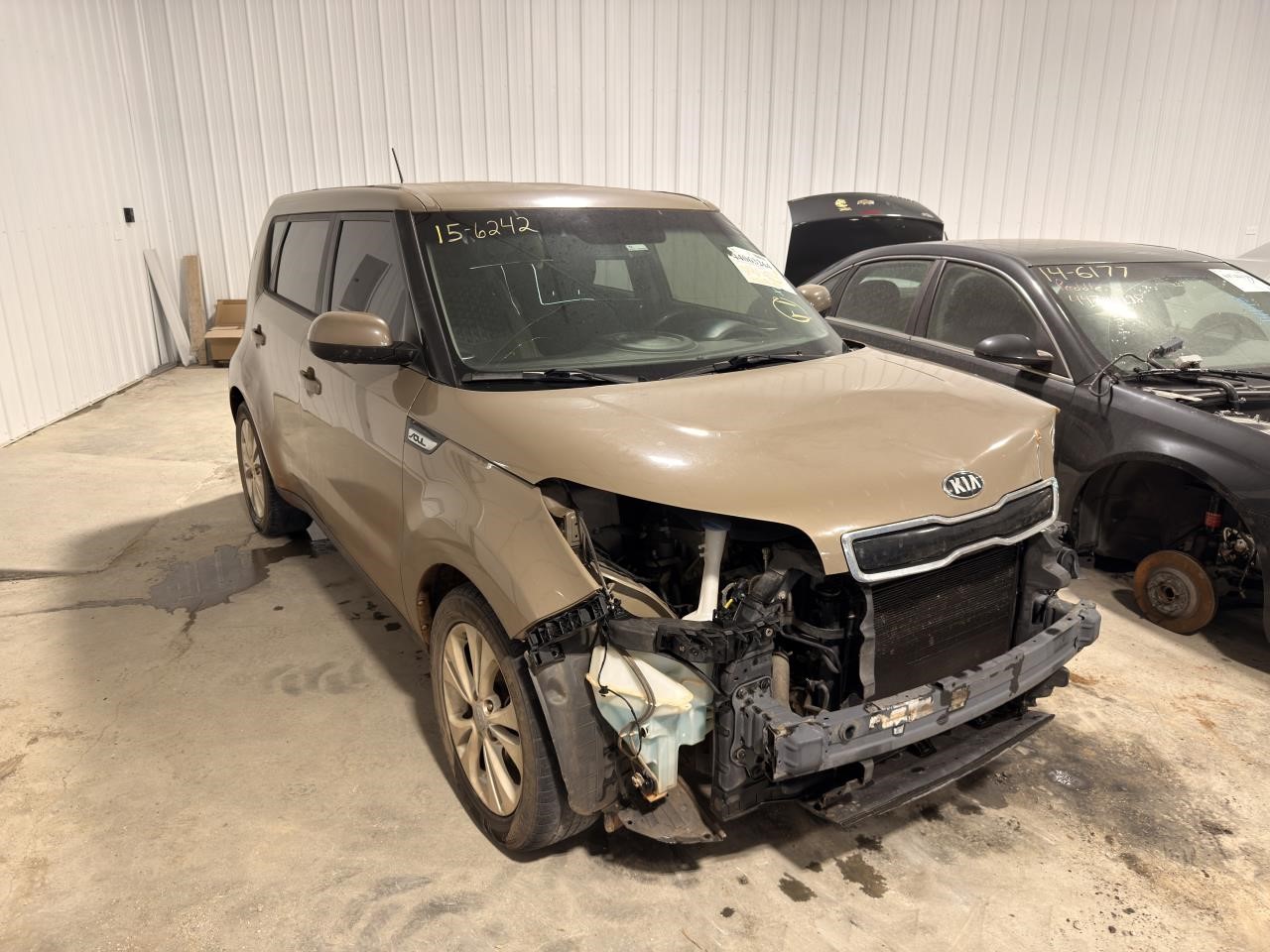 https://f005.backblazeb2.com/file/img-partshotlines-com/Inventory/EX571/Vehicle/21330_01.jpg