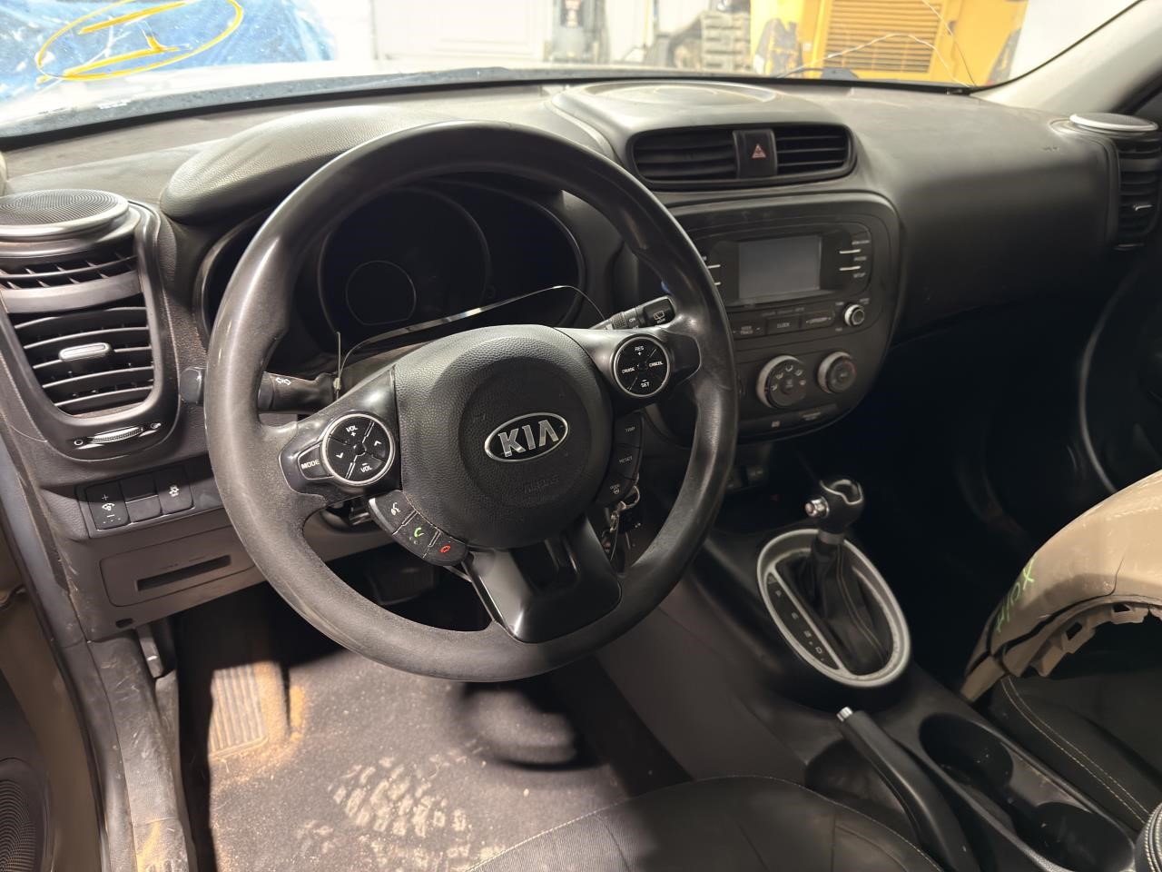 https://f005.backblazeb2.com/file/img-partshotlines-com/Inventory/EX571/Vehicle/21330_08.jpg