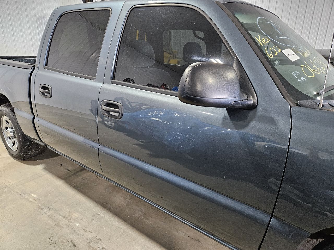 https://f005.backblazeb2.com/file/img-partshotlines-com/Inventory/EX571/Vehicle/21400_03.jpg