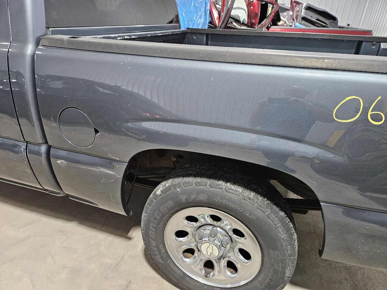 https://f005.backblazeb2.com/file/img-partshotlines-com/Inventory/EX571/Vehicle/21400_10.jpg