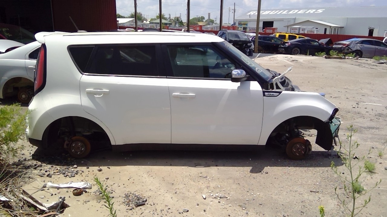 Vehicle/21442_09.jpg
