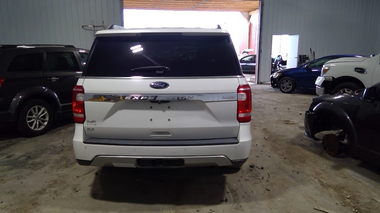 https://f005.backblazeb2.com/file/img-partshotlines-com/Inventory/EX571/Vehicle/21450_06.jpg