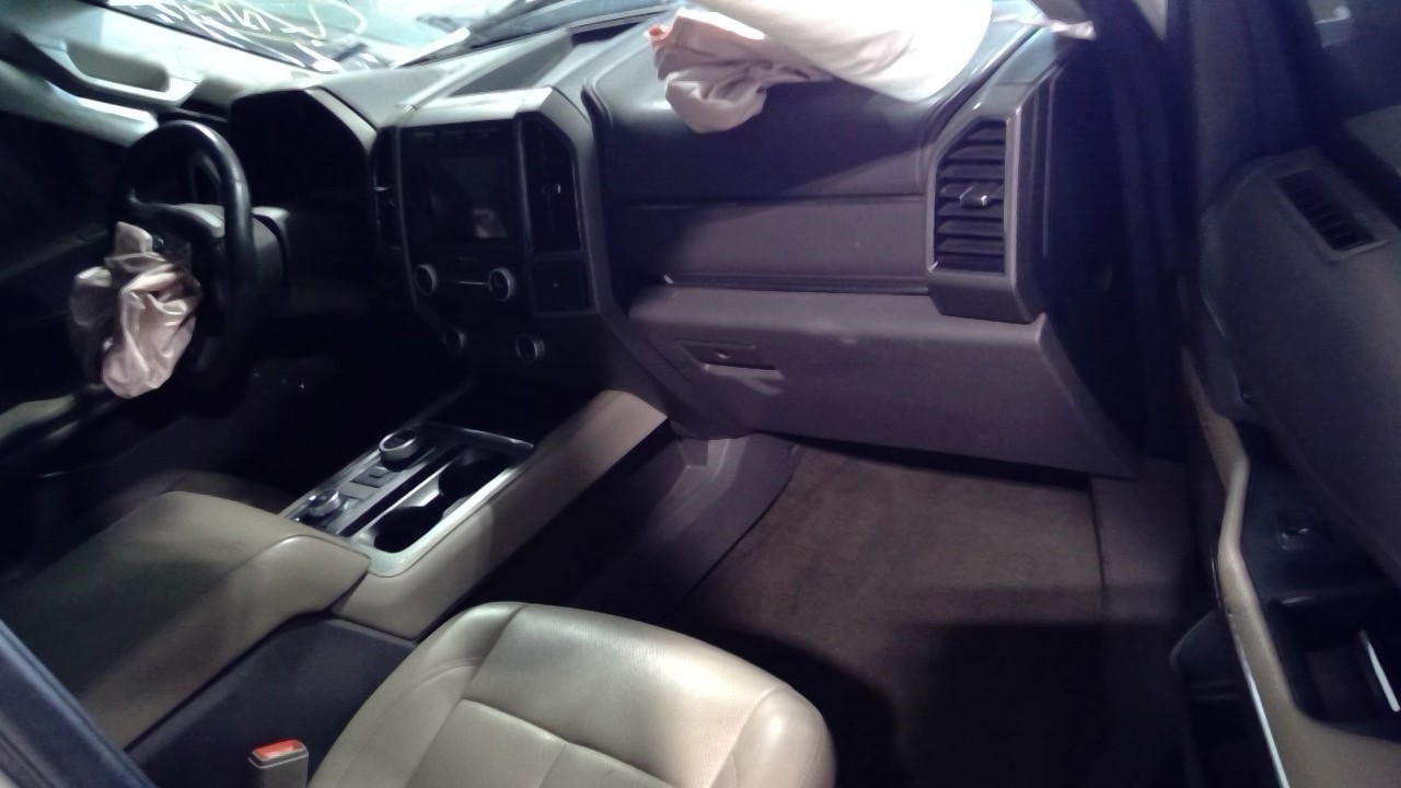 https://f005.backblazeb2.com/file/img-partshotlines-com/Inventory/EX571/Vehicle/21450_09.jpg