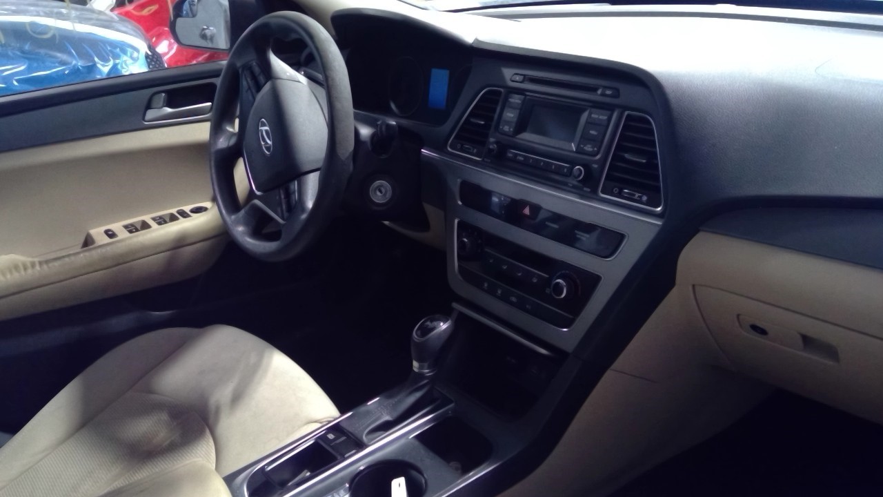 Vehicle/21458_09.jpg