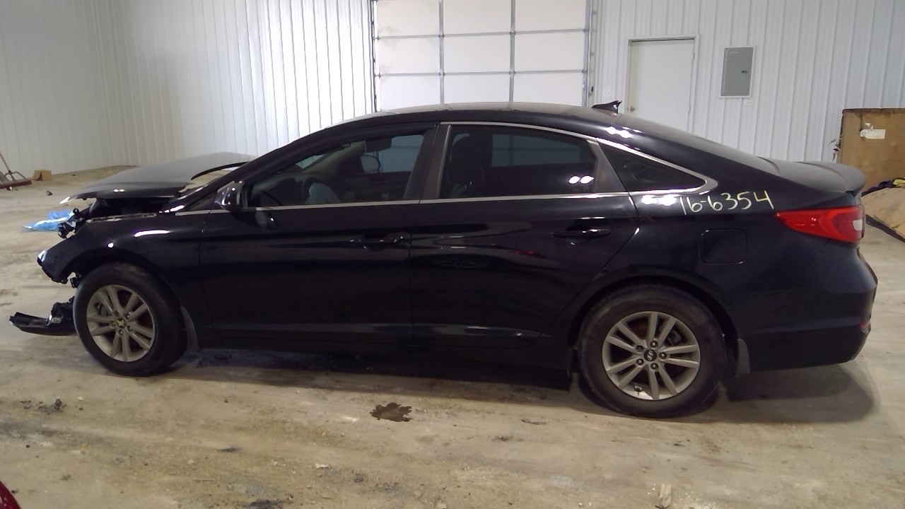 Vehicle/21479_04.jpg