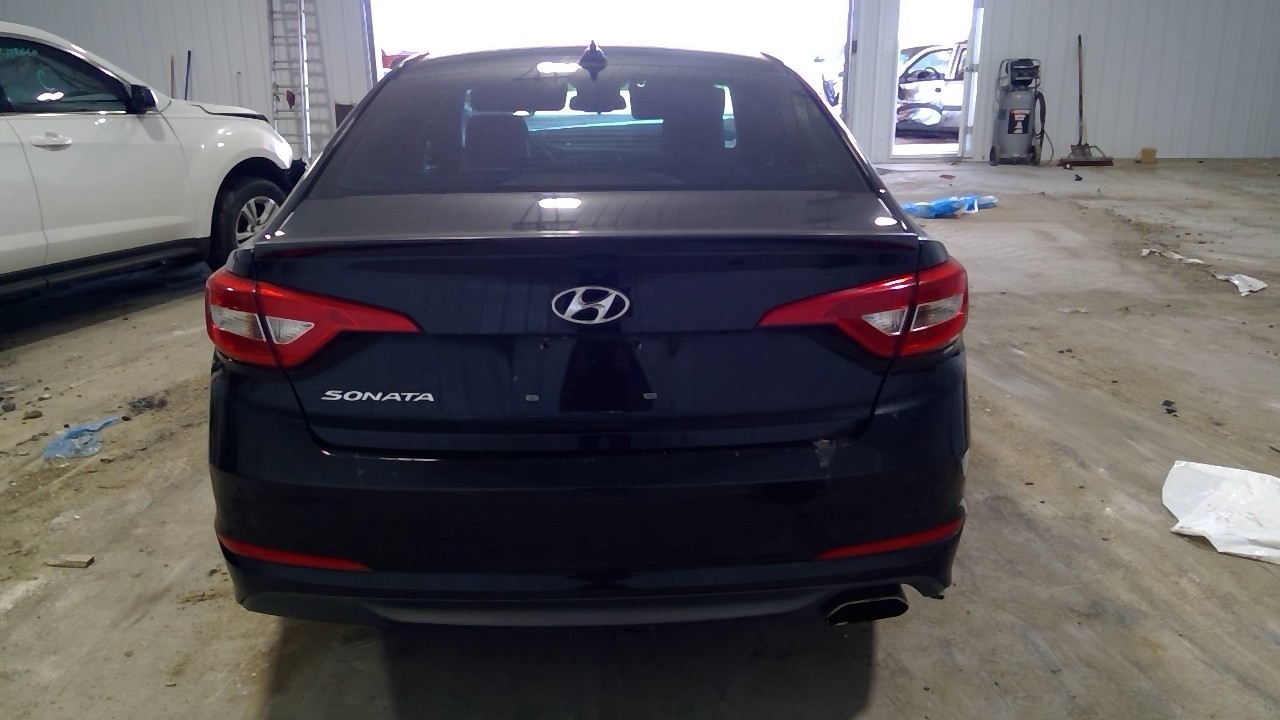 Vehicle/21479_06.jpg