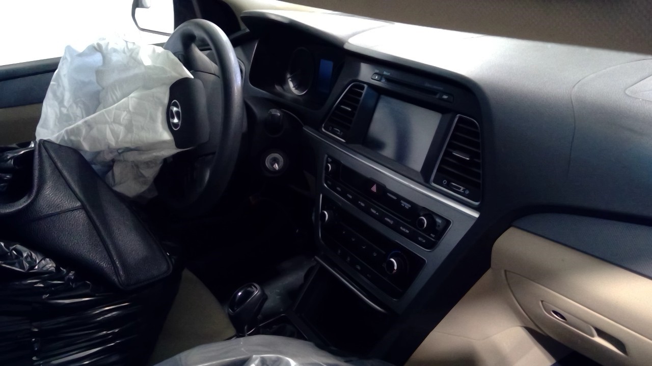 Vehicle/21479_10.jpg