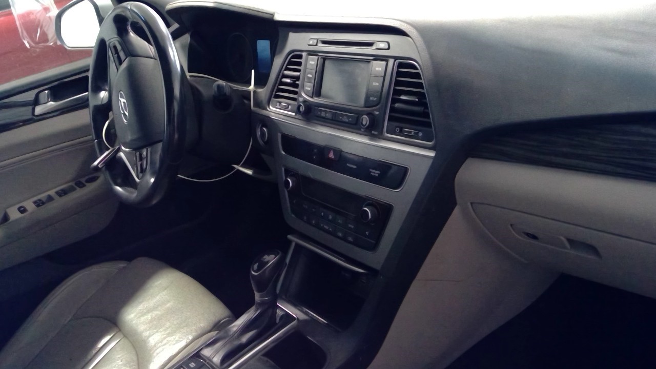 Vehicle/21482_10.jpg