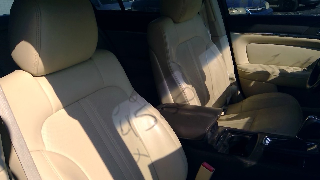 https://f005.backblazeb2.com/file/img-partshotlines-com/Inventory/EX571/Vehicle/21537_10.jpg