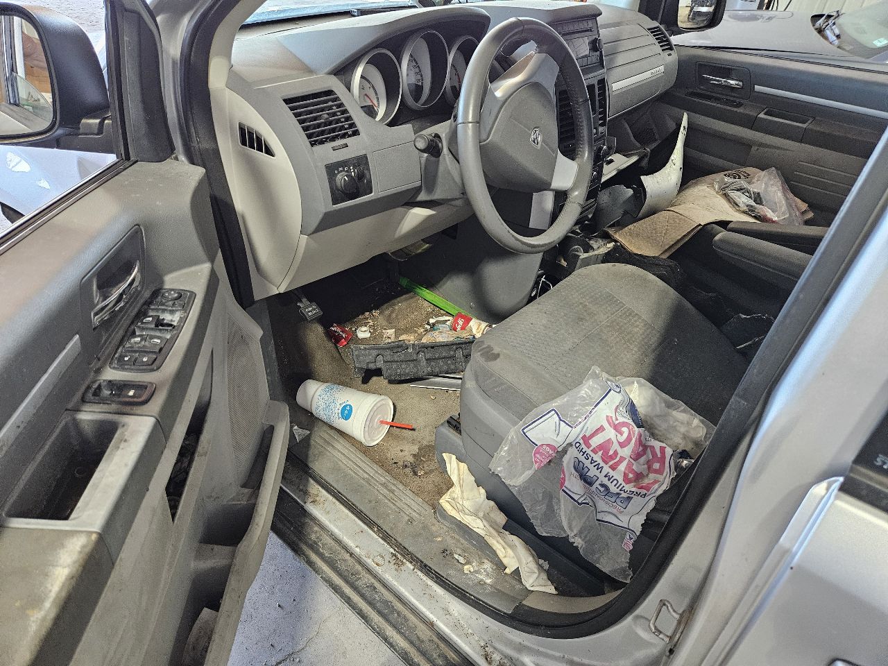 https://f005.backblazeb2.com/file/img-partshotlines-com/Inventory/EX571/Vehicle/21564_09.jpg