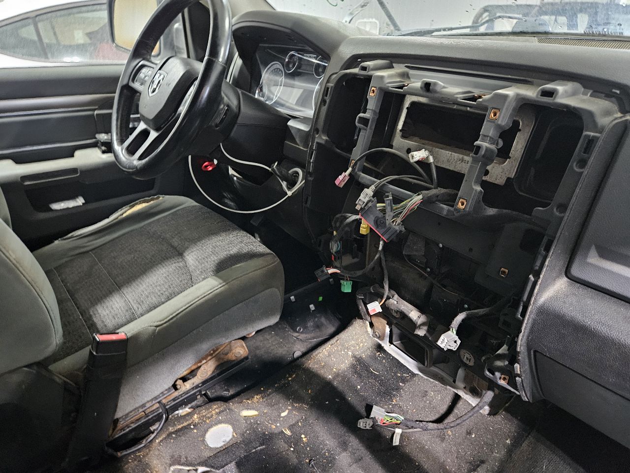 https://f005.backblazeb2.com/file/img-partshotlines-com/Inventory/EX571/Vehicle/21604_05.jpg