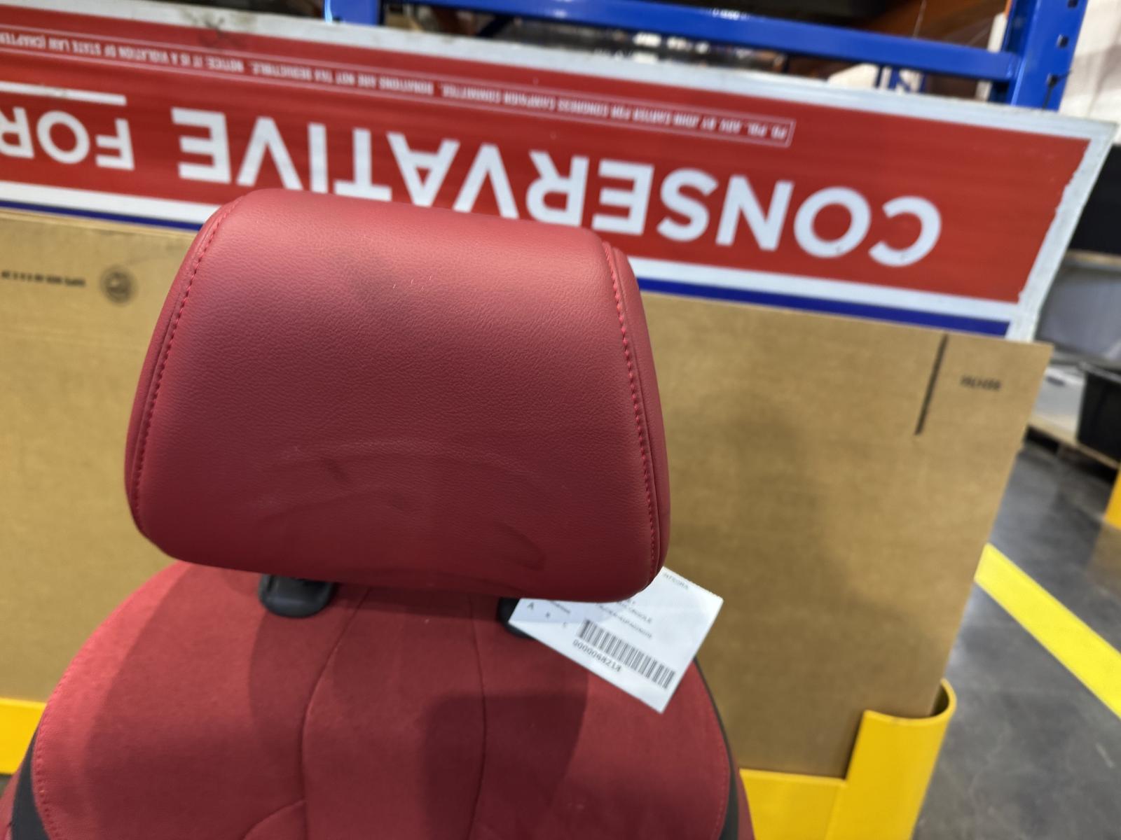 b/a/h/d/j/c/fe90cfca-3d4e-4470-891d-876f5ad569e1.jpeg