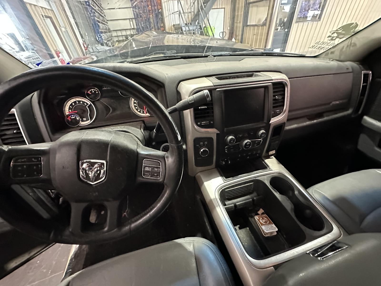 f/a/j/i/8caa5652-ceef-4684-b913-7b16ae829d2d.jpeg