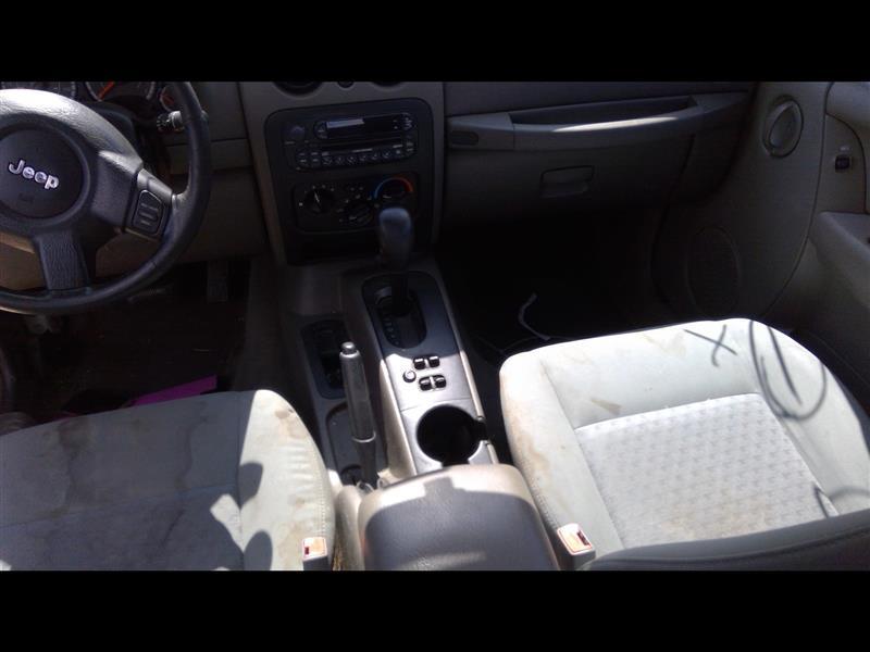 c/a/c/f/601a841e-6e94-4187-ba09-41ad34dfb5a1.jpg