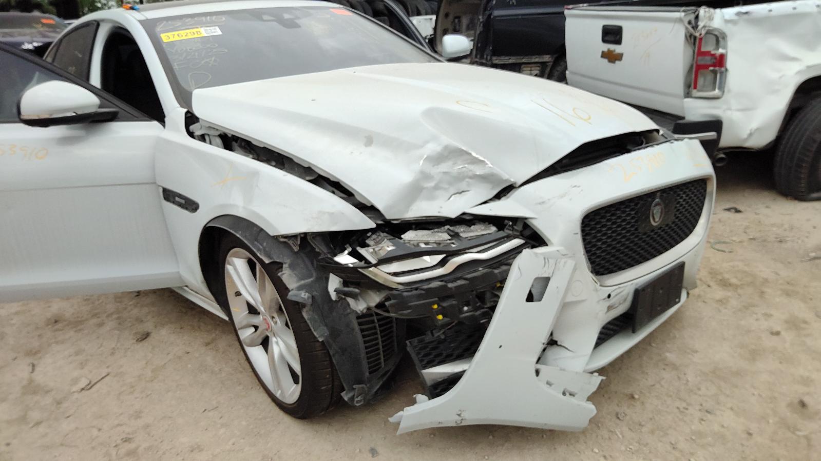i/a/h/i/8c1280f9-7507-4db2-8a92-0fef820c621b.jpg