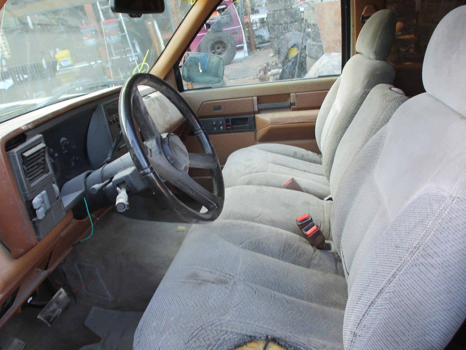 c/a/j/c/2ce0107b-a80a-4cfb-aa00-7737857cae5d.JPG