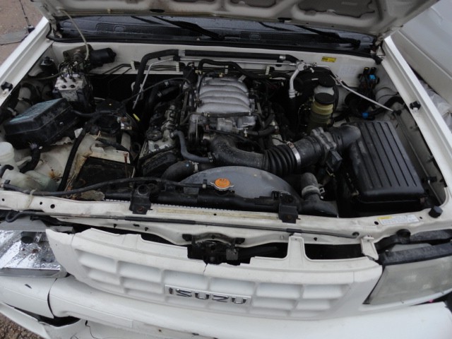 https://f005.backblazeb2.com/file/img-partshotlines-com/Inventory/EX598/Vehicle/15404_02.jpg