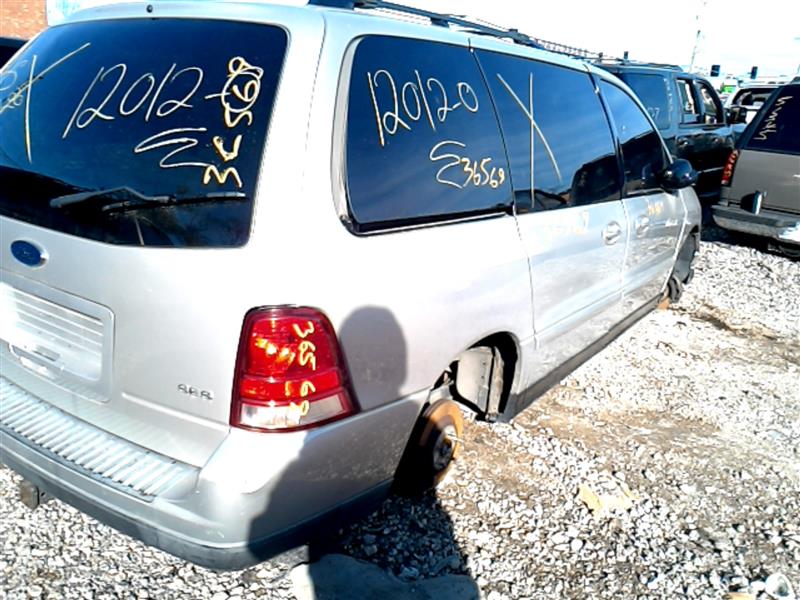 https://f005.backblazeb2.com/file/img-partshotlines-com/Inventory/EX598/Vehicle/17069_09.jpg