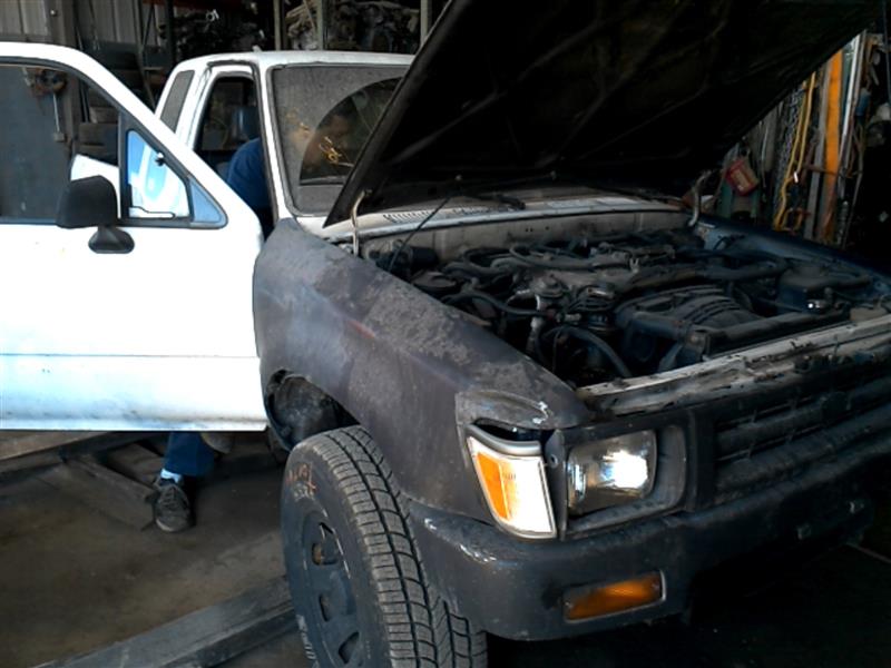 https://f005.backblazeb2.com/file/img-partshotlines-com/Inventory/EX598/Vehicle/18279_01.jpg