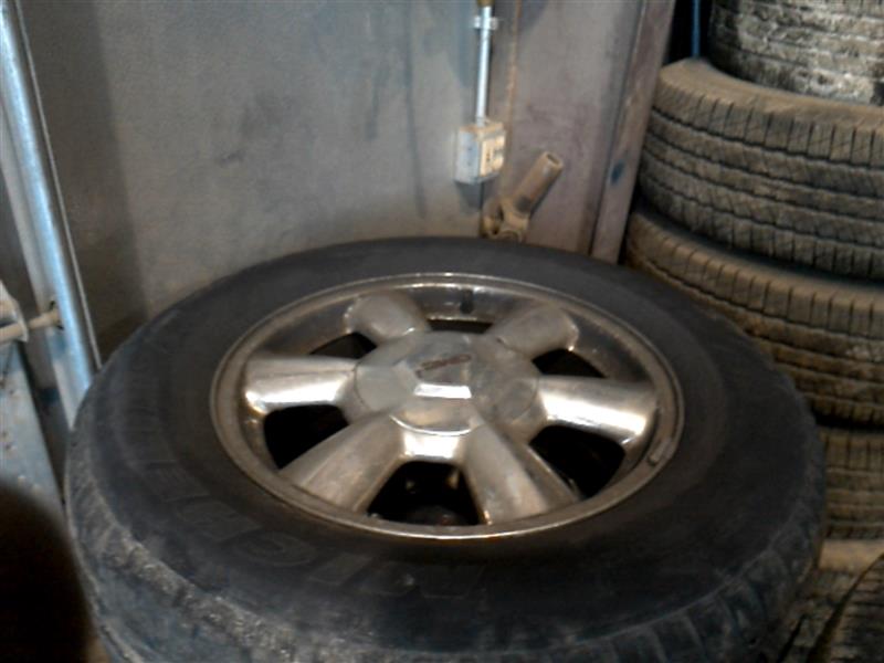 https://f005.backblazeb2.com/file/img-partshotlines-com/Inventory/EX598/Vehicle/18421_09.jpg