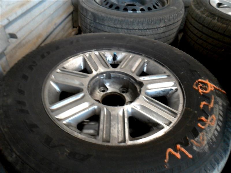 https://f005.backblazeb2.com/file/img-partshotlines-com/Inventory/EX598/Vehicle/19311_01.jpg