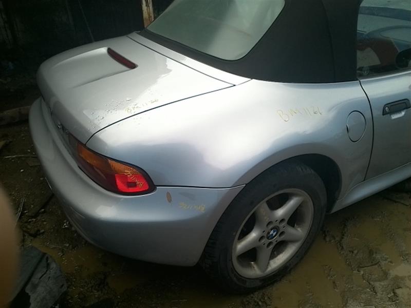 https://f005.backblazeb2.com/file/img-partshotlines-com/Inventory/EX598/Vehicle/21314_03.jpg