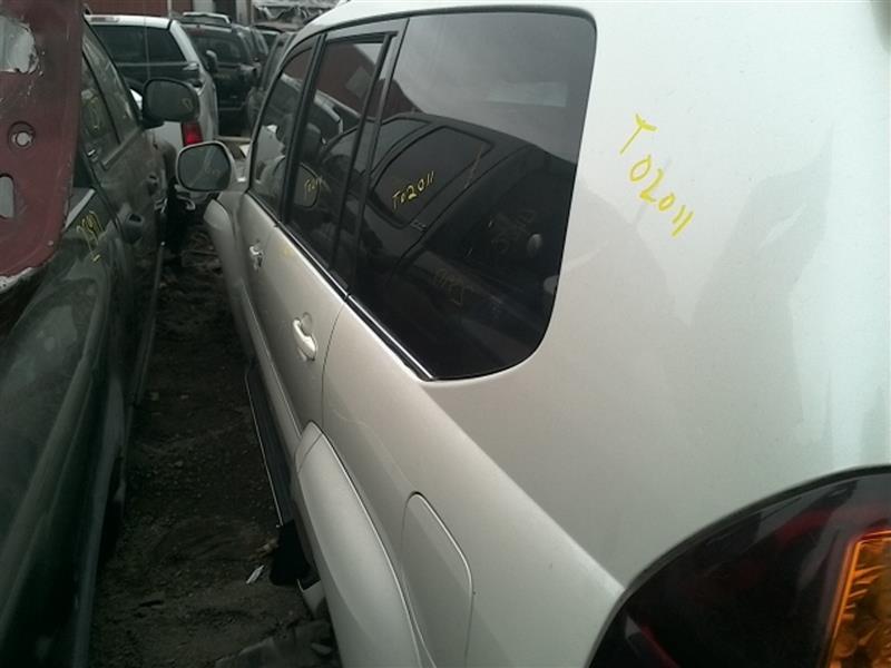 https://f005.backblazeb2.com/file/img-partshotlines-com/Inventory/EX598/Vehicle/22827_06.jpg