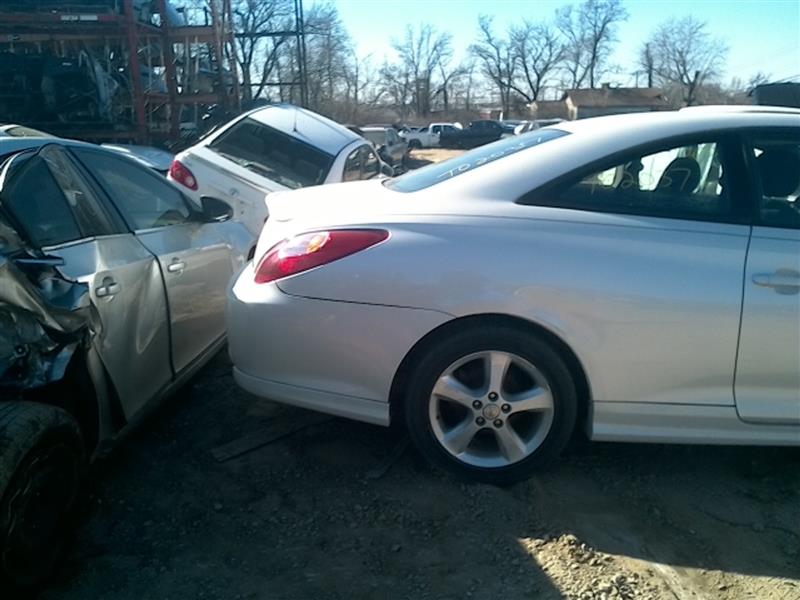 https://f005.backblazeb2.com/file/img-partshotlines-com/Inventory/EX598/Vehicle/23051_05.jpg