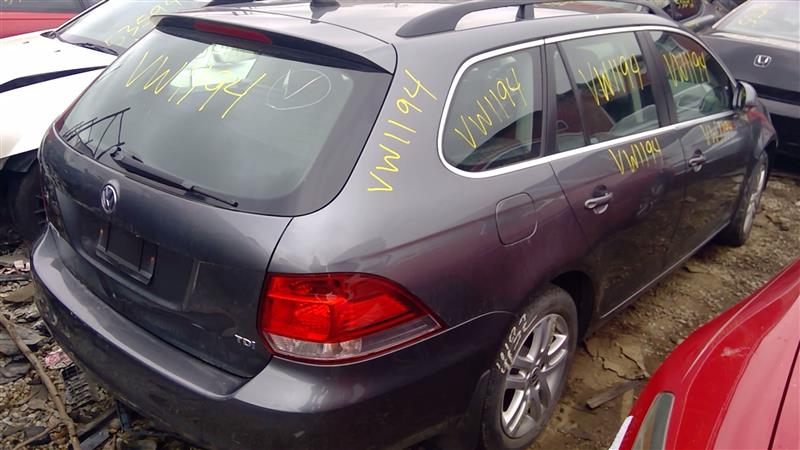 https://f005.backblazeb2.com/file/img-partshotlines-com/Inventory/EX598/Vehicle/24381_04.jpg
