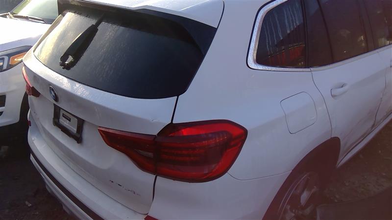 https://f005.backblazeb2.com/file/img-partshotlines-com/Inventory/EX598/Vehicle/26916_04.jpg