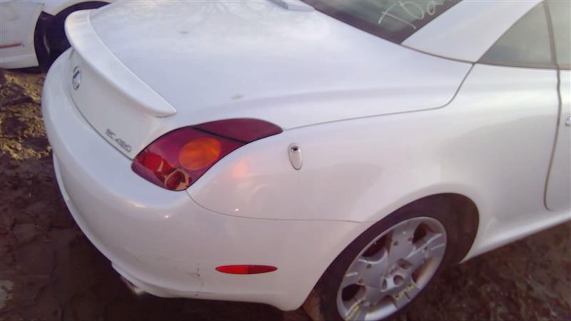 https://f005.backblazeb2.com/file/img-partshotlines-com/Inventory/EX598/Vehicle/26918_03.jpg