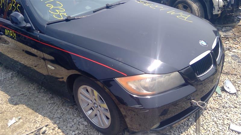 https://f005.backblazeb2.com/file/img-partshotlines-com/Inventory/EX598/Vehicle/28041_02.jpg