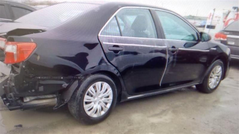 https://f005.backblazeb2.com/file/img-partshotlines-com/Inventory/EX598/Vehicle/28163_03.jpg