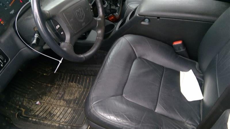 https://f005.backblazeb2.com/file/img-partshotlines-com/Inventory/EX598/Vehicle/28626_06.jpg