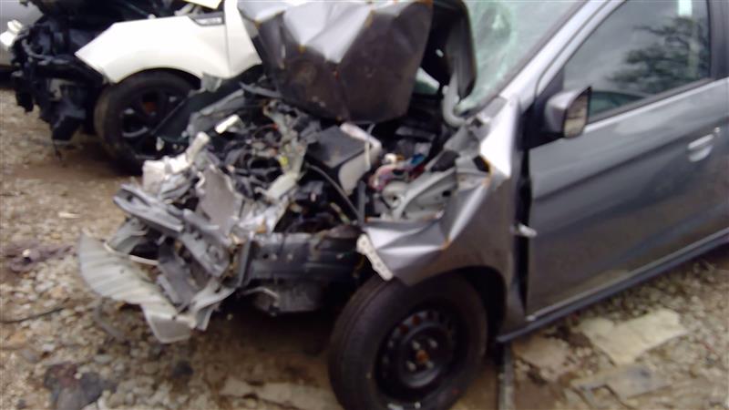 https://f005.backblazeb2.com/file/img-partshotlines-com/Inventory/EX598/Vehicle/29431_06.jpg