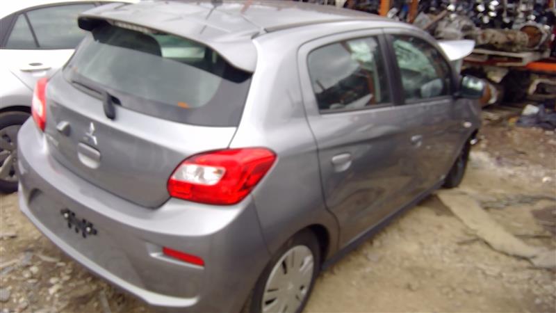 https://f005.backblazeb2.com/file/img-partshotlines-com/Inventory/EX598/Vehicle/29431_08.jpg