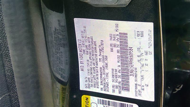 https://f005.backblazeb2.com/file/img-partshotlines-com/Inventory/EX598/Vehicle/31922_04.jpg