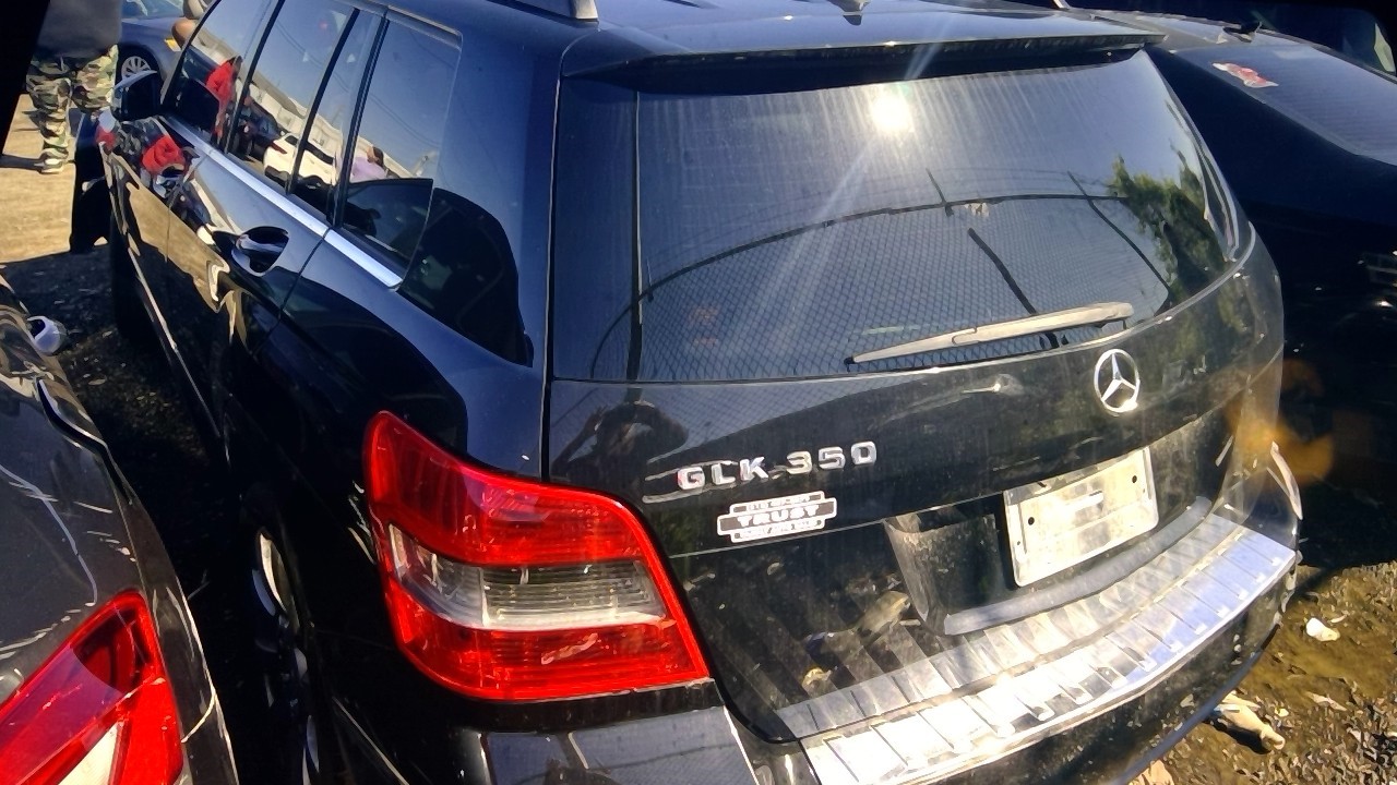 https://f005.backblazeb2.com/file/img-partshotlines-com/Inventory/EX598/Vehicle/32592_04.jpg