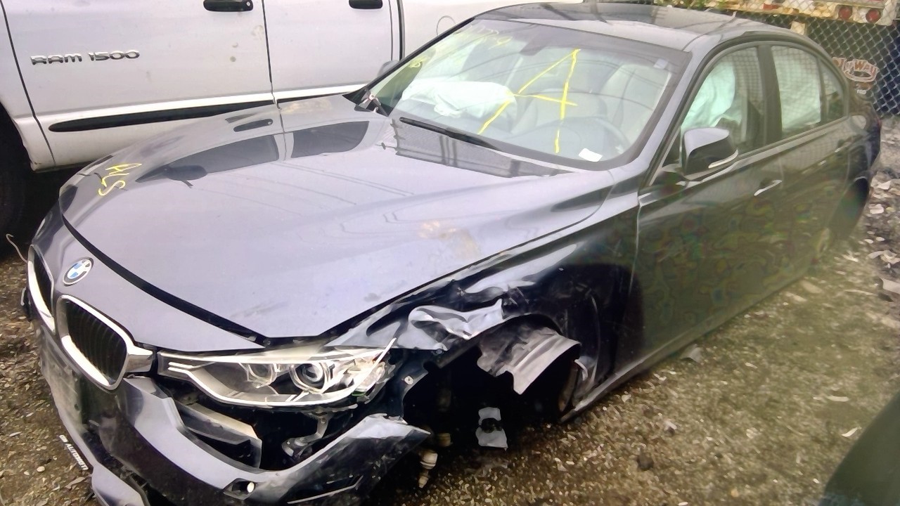 https://f005.backblazeb2.com/file/img-partshotlines-com/Inventory/EX598/Vehicle/32675_01.jpg