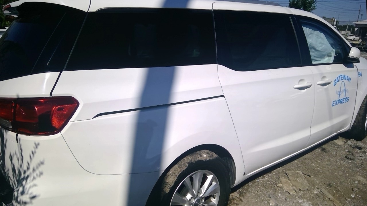 https://f005.backblazeb2.com/file/img-partshotlines-com/Inventory/EX598/Vehicle/32920_02.jpg