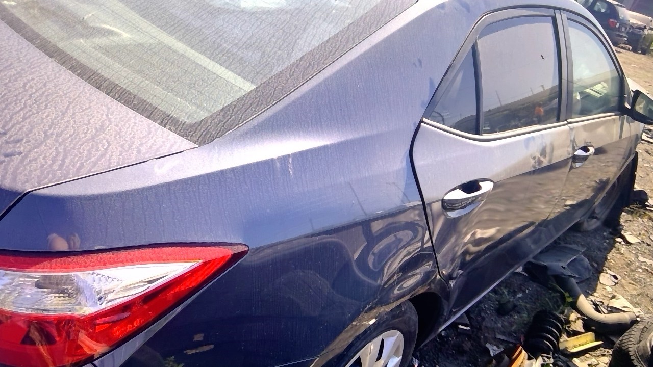 https://f005.backblazeb2.com/file/img-partshotlines-com/Inventory/EX598/Vehicle/33113_04.jpg