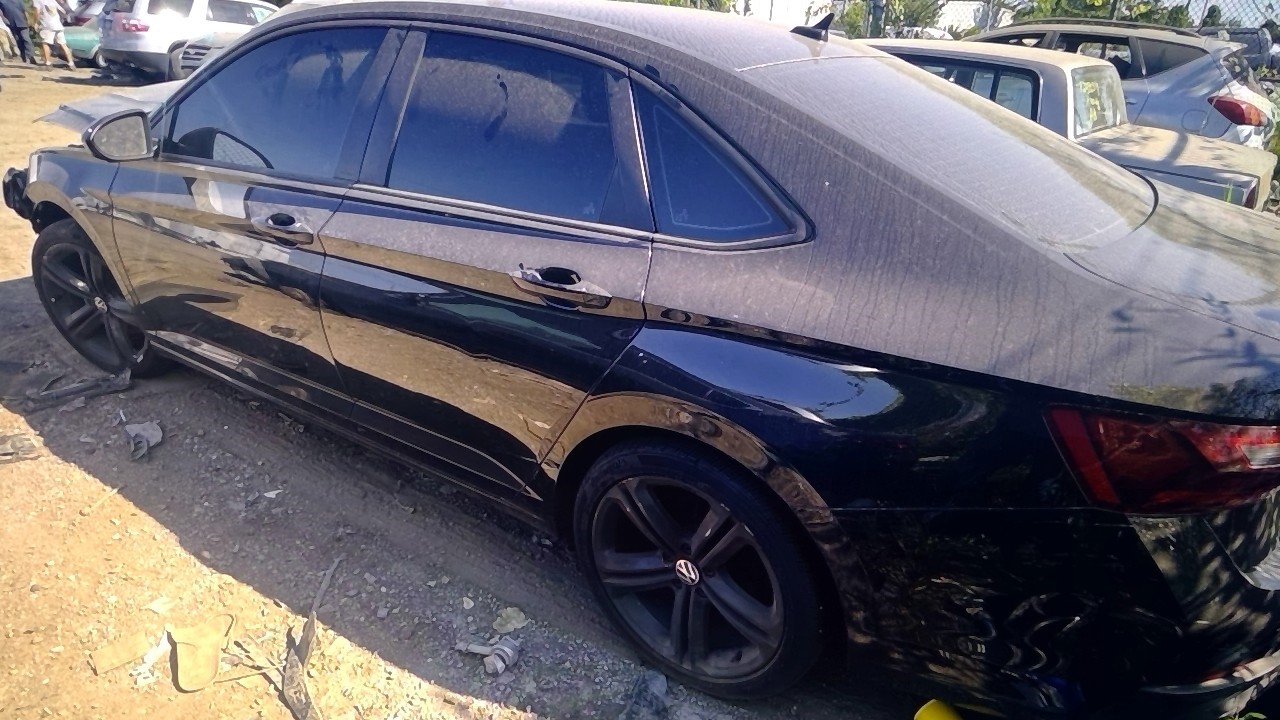 https://f005.backblazeb2.com/file/img-partshotlines-com/Inventory/EX598/Vehicle/33117_02.jpg