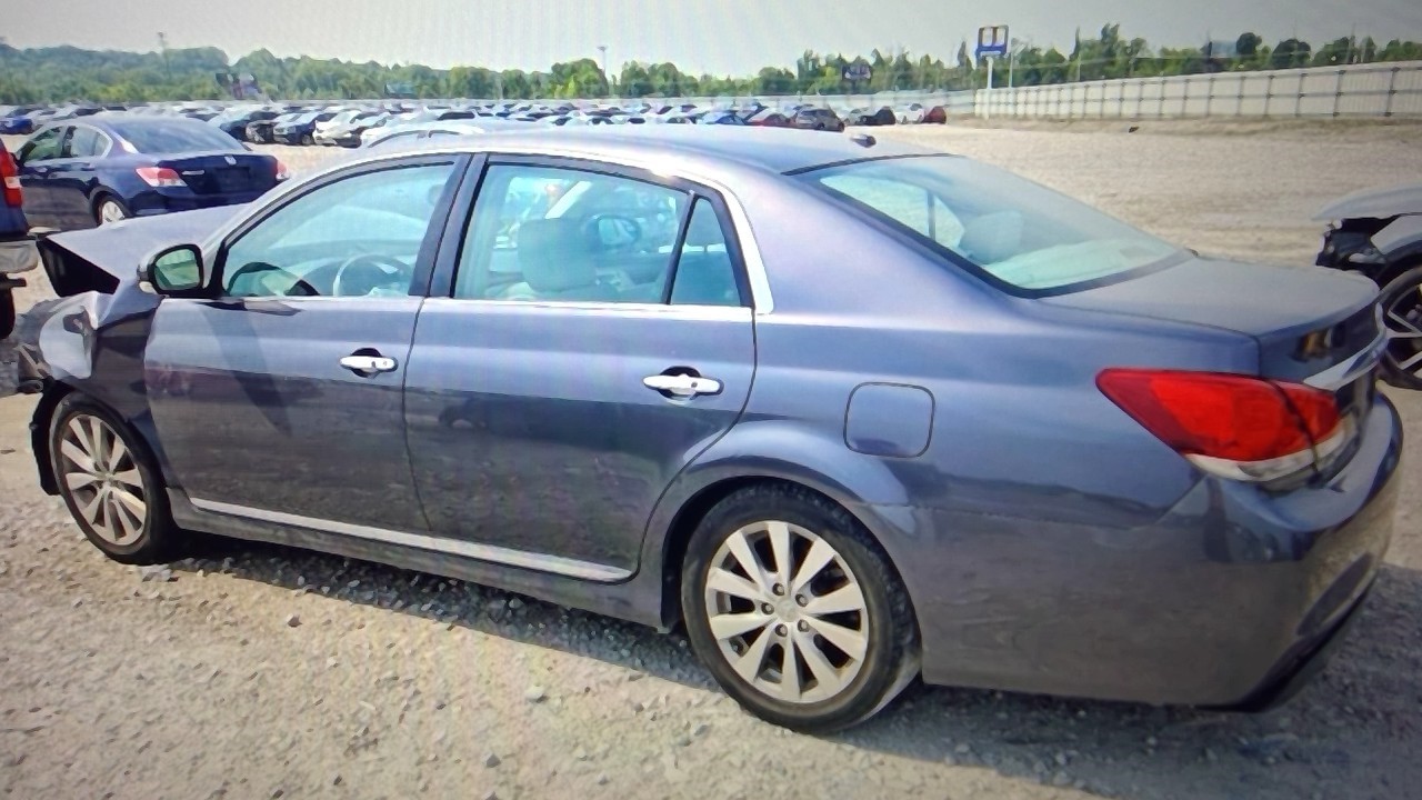 https://f005.backblazeb2.com/file/img-partshotlines-com/Inventory/EX598/Vehicle/33135_02.jpg
