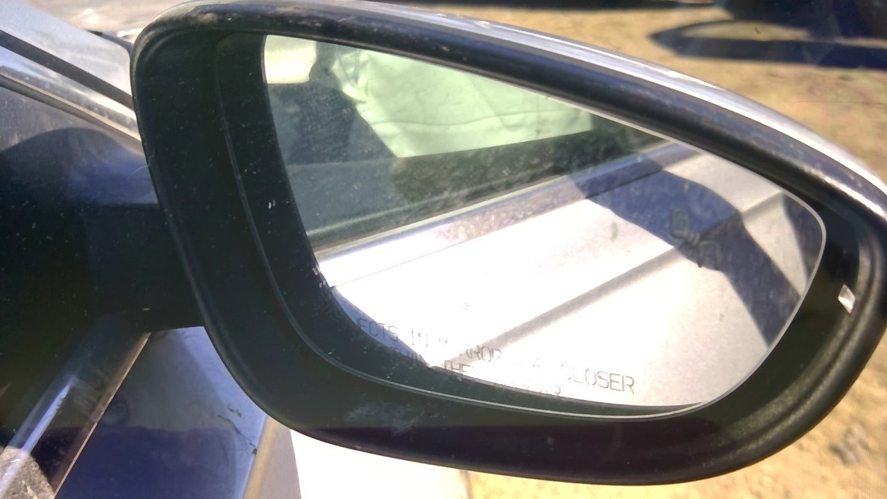 https://f005.backblazeb2.com/file/img-partshotlines-com/Inventory/EX598/Vehicle/33262_09.jpg