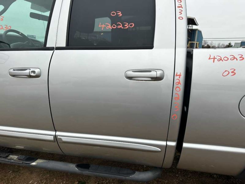 https://f005.backblazeb2.com/file/img-partshotlines-com/Inventory/EX603/Vehicle/11532_10.jpg