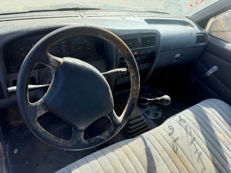 https://f005.backblazeb2.com/file/img-partshotlines-com/Inventory/EX603/Vehicle/12715_12.jpg