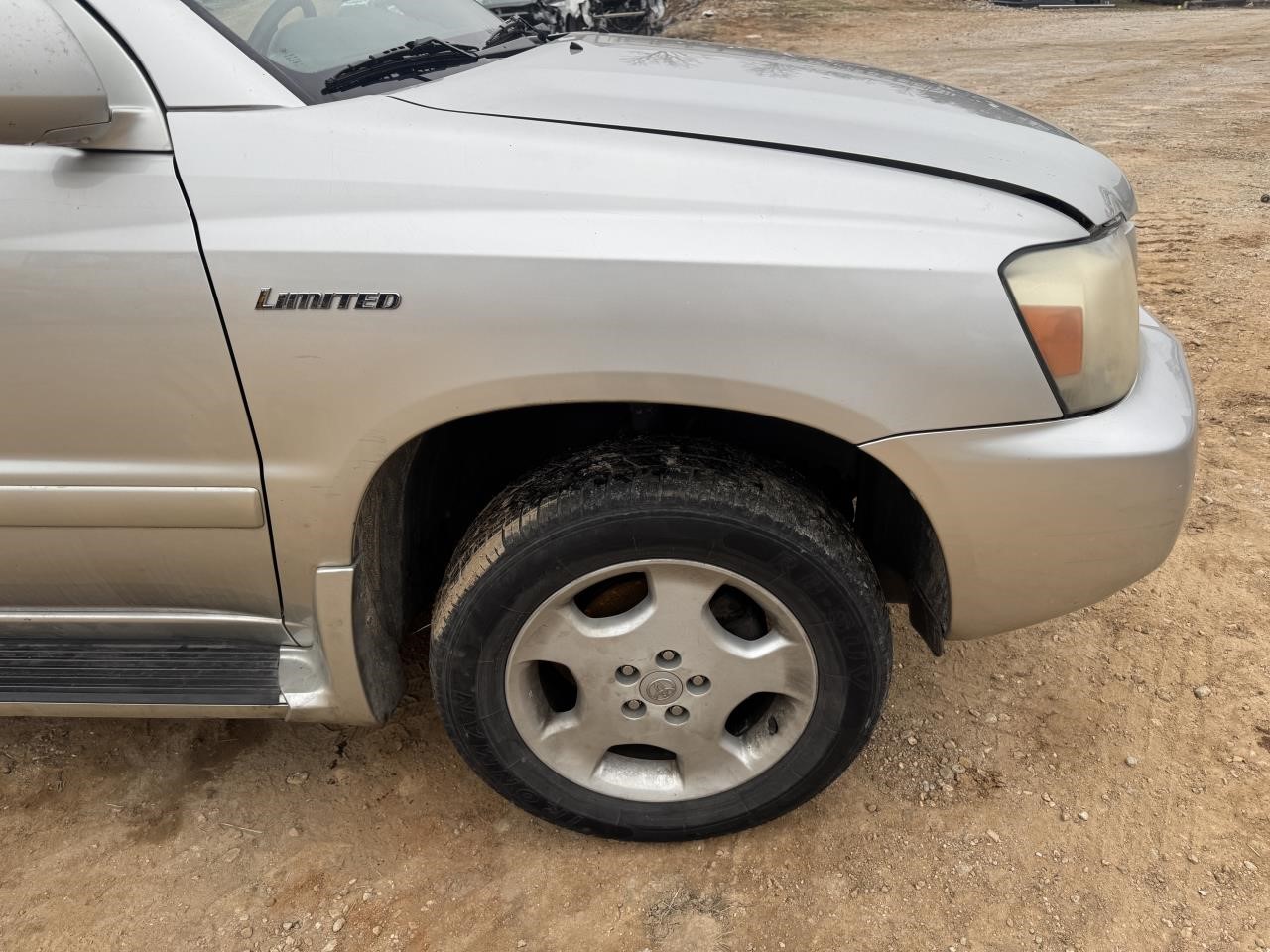 https://f005.backblazeb2.com/file/img-partshotlines-com/Inventory/EX603/Vehicle/12989_03.jpg